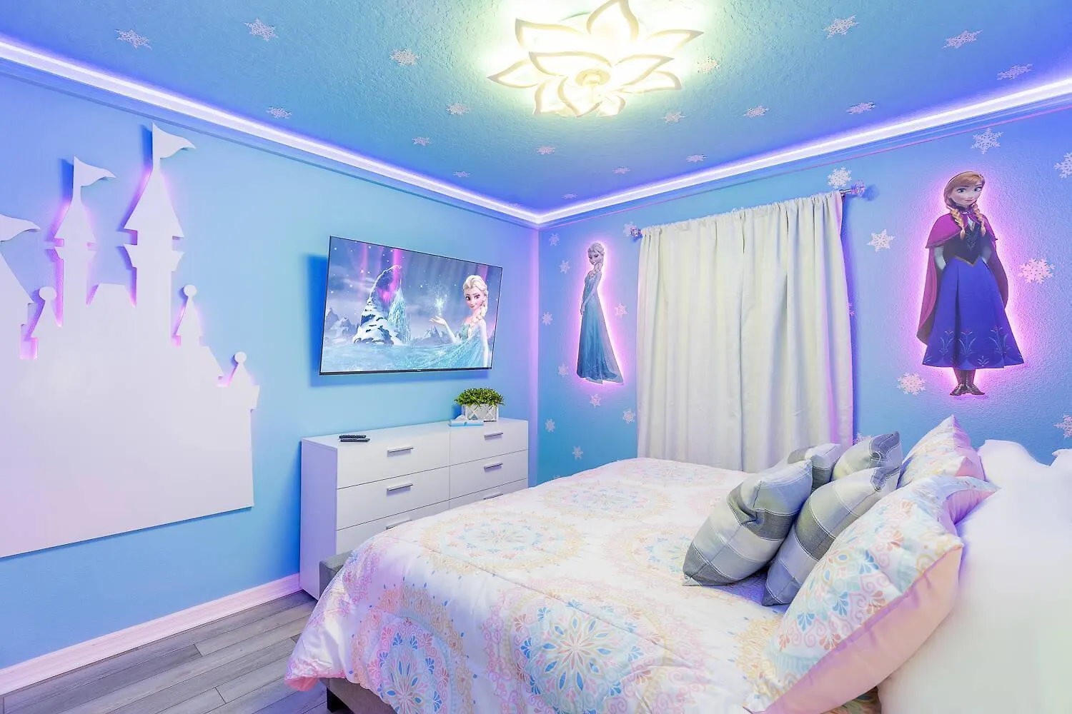 Themed Home In Spectacular Resort Near Disney Davenport 0*,  United States